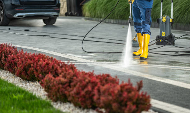 Best Pool Deck Cleaning  in Washington Heights, NY