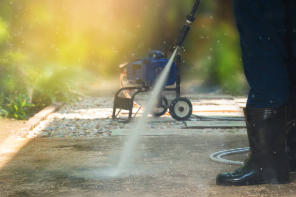 Best Driveway Pressure Washing  in Washington Heights, NY